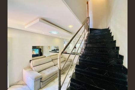 Casa à venda com 72m², 2 quartos e 1 vaga