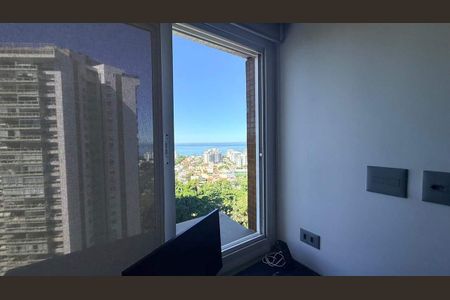 Apartamento à venda com 100m², 2 quartos e 1 vaga