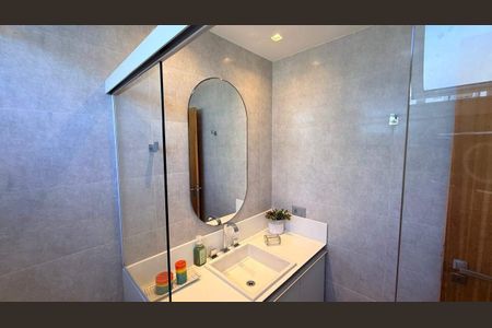 Apartamento à venda com 100m², 2 quartos e 1 vaga