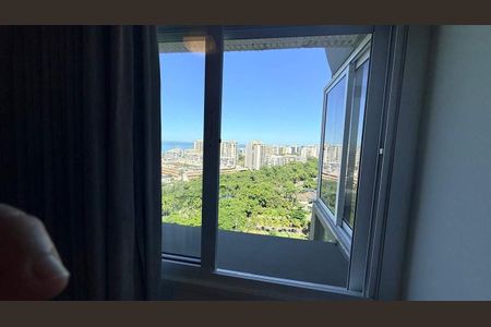 Apartamento à venda com 100m², 2 quartos e 1 vaga