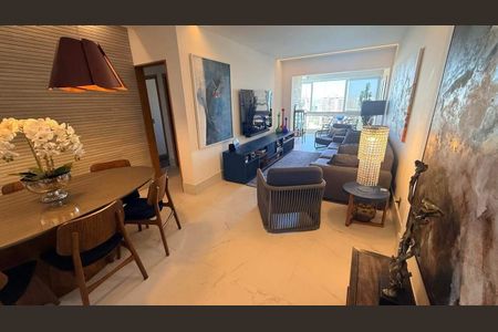 Apartamento à venda com 100m², 2 quartos e 1 vaga