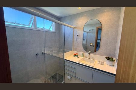 Apartamento à venda com 100m², 2 quartos e 1 vaga
