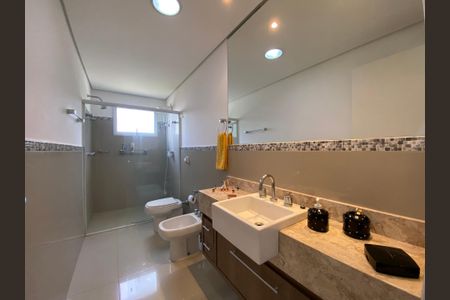 Casa de Condomínio à venda com 3 quartos, 270m² em Ingaí, Barueri