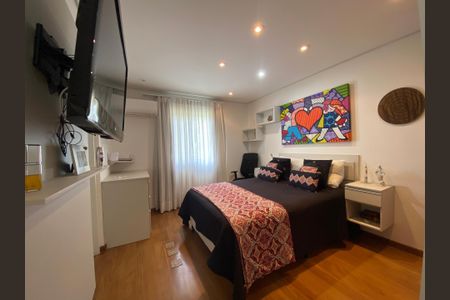Casa de Condomínio à venda com 3 quartos, 270m² em Ingaí, Barueri