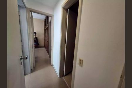 Apartamento à venda com 97m², 2 quartos e 1 vaga