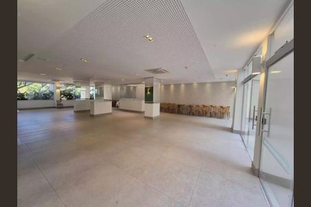 Apartamento à venda com 97m², 2 quartos e 1 vaga