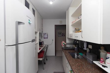 Apartamento à venda com 84m², 3 quartos e 1 vagaCozinha