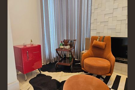 Casa à venda com 440m², 4 quartos e 4 vagas