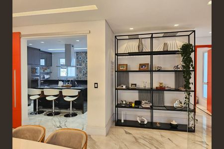 Casa à venda com 4 quartos, 440m² em Residencial Tres (Alphaville), Santana de Parnaíba