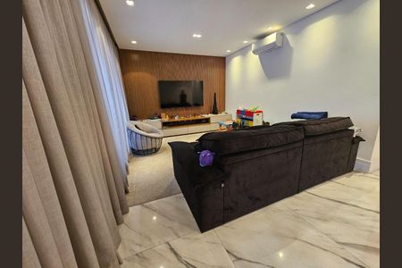Casa à venda com 440m², 4 quartos e 4 vagas