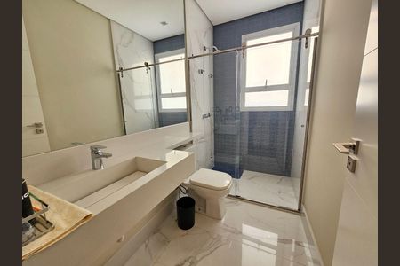 Casa à venda com 440m², 4 quartos e 4 vagas