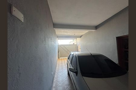 Garagem de casa à venda com 2 quartos, 144m² em Cidade São Pedro - Gleba A, Santana de Parnaíba