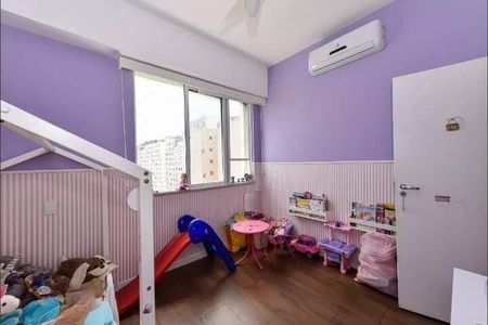 Apartamento à venda com 92m², 2 quartos e sem vaga