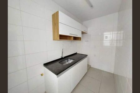 Casa à venda com 154m², 4 quartos e sem vaga