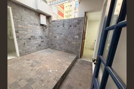 Casa à venda com 154m², 4 quartos e sem vaga