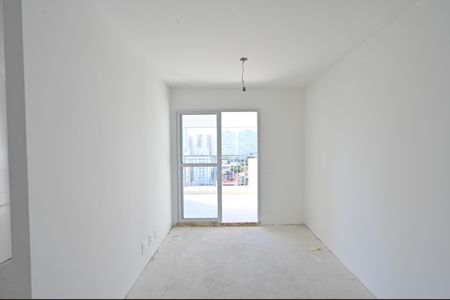 Apartamento à venda com 125m², 2 quartos e 2 vagasSala
