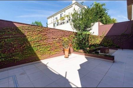 Casa à venda com 537m², 4 quartos e 8 vagas