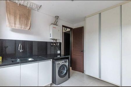 Casa à venda com 537m², 4 quartos e 8 vagas