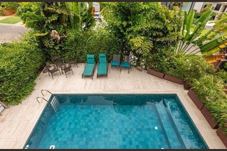 Casa à venda com 537m², 4 quartos e 8 vagas