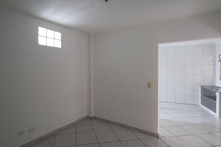 Casa para alugar com 2 quartos, 88m² em Vila Sabrina, São Paulo