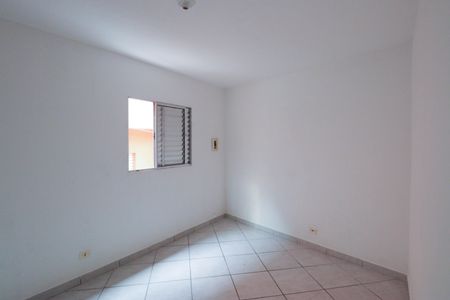 Quarto 1 de casa para alugar com 2 quartos, 88m² em Vila Sabrina, São Paulo