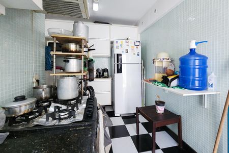 Casa de condomínio à venda com 132m², 2 quartos e sem vaga Casa de condomínio à venda com 132m², 2 quartos e sem vagaCozinha