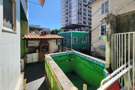 Casa de condomínio à venda com 132m², 2 quartos e sem vaga Casa de condomínio à venda com 132m², 2 quartos e sem vagaQuintal