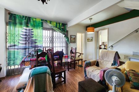 Casa de condomínio à venda com 132m², 2 quartos e sem vaga Casa de condomínio à venda com 132m², 2 quartos e sem vagaSala