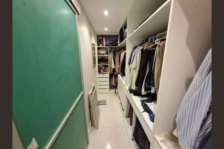 Apartamento para alugar com 110m², 2 quartos e 2 vagasCloset 
