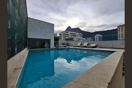 Apartamento para alugar com 110m², 2 quartos e 2 vagasÁrea comum- Piscina 