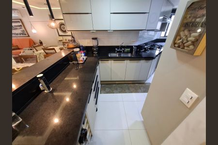 Apartamento para alugar com 110m², 2 quartos e 2 vagasCozinha 