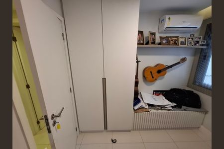 Apartamento para alugar com 110m², 2 quartos e 2 vagasEscritório 