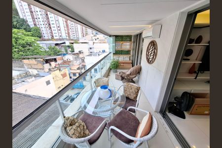 Apartamento para alugar com 110m², 2 quartos e 2 vagasVaranda 
