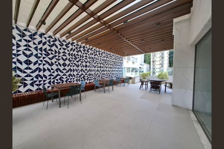 Apartamento para alugar com 110m², 2 quartos e 2 vagasÁrea comum 