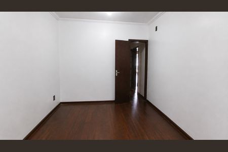 Casa para alugar com 540m², 5 quartos e 5 vagas Casa para alugar com 540m², 5 quartos e 5 vagasQuarto 4
