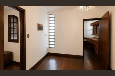 Casa para alugar com 540m², 5 quartos e 5 vagas