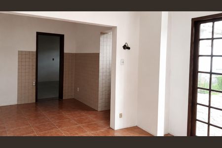 Cozinha de casa para alugar com 5 quartos, 540m² em Partenon, Porto Alegre