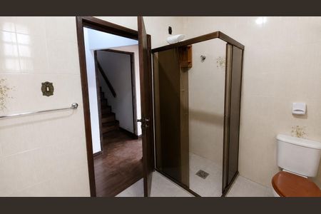 Casa para alugar com 540m², 5 quartos e 5 vagas Casa para alugar com 540m², 5 quartos e 5 vagasBanheiro 5
