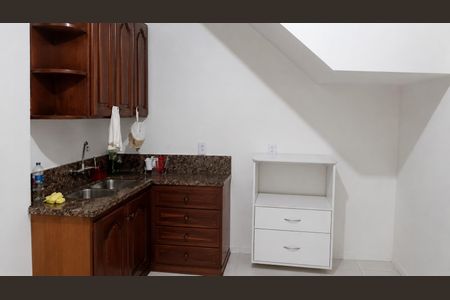 Cozinha de casa para alugar com 5 quartos, 540m² em Partenon, Porto Alegre
