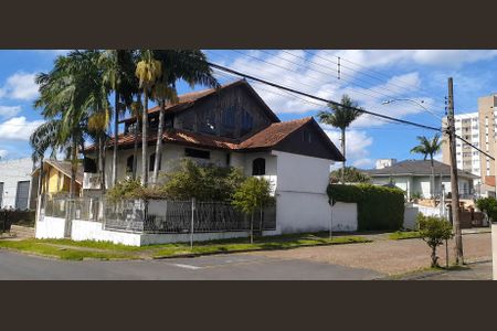 Casa para alugar com 540m², 5 quartos e 5 vagas