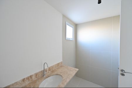 Apartamento à venda com 125m², 3 quartos e 2 vagasBanheiro da Suíte 1