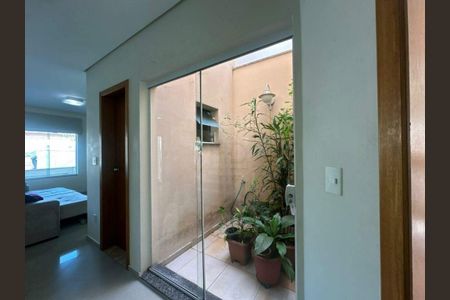 Casa à venda com 228m², 3 quartos e 4 vagas
