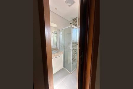 Casa à venda com 228m², 3 quartos e 4 vagas