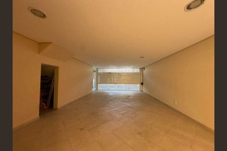 Casa à venda com 3 quartos, 228m² em Nova Petrópolis, São Bernardo do Campo