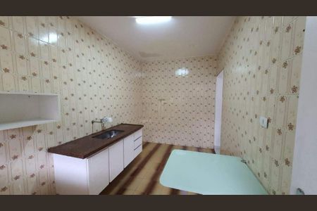 Casa à venda com 3 quartos, 250m² em Santa Terezinha, São Bernardo do Campo
