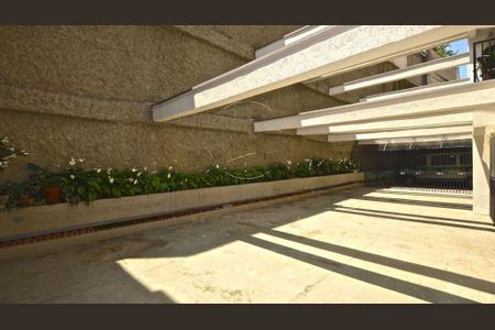 Apartamento à venda com 74m², 3 quartos e 1 vaga