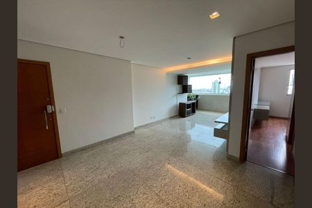 Apartamento para alugar com 3 quartos, 110m² em Buritis, Belo Horizonte