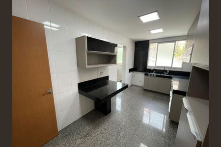 Apartamento para alugar com 110m², 3 quartos e 2 vagas