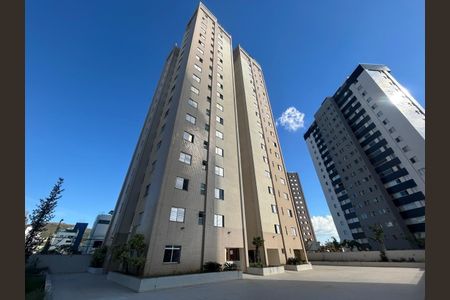 Apartamento para alugar com 70m², 3 quartos e 2 vagas