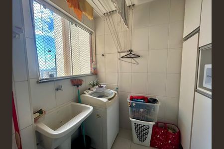 Apartamento para alugar com 70m², 3 quartos e 2 vagas